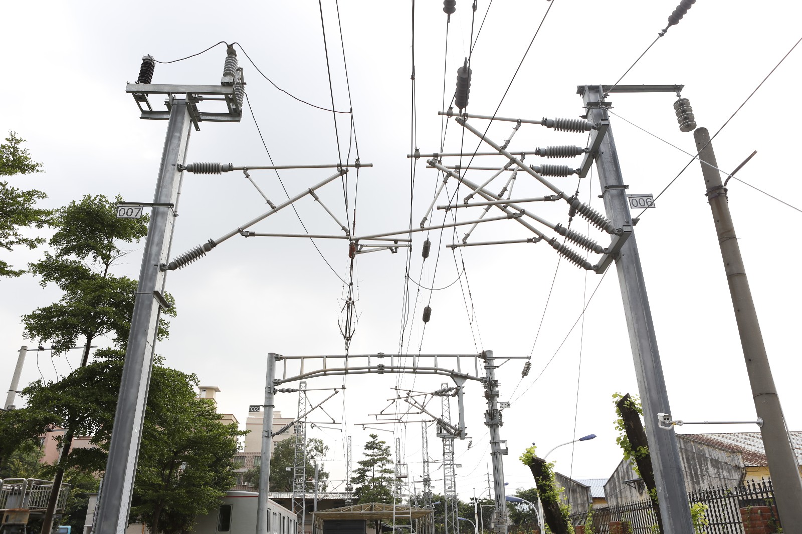 接触网断线抢修